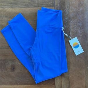 NWT: Vuori All the Form Legging